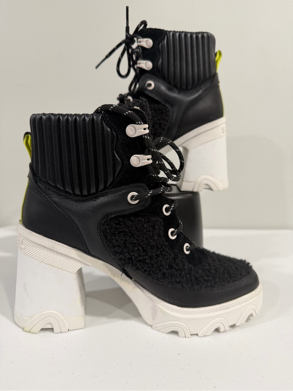 Sorel Black & White Lace-Up Platform Ankle Boots with Neon Pull Tab